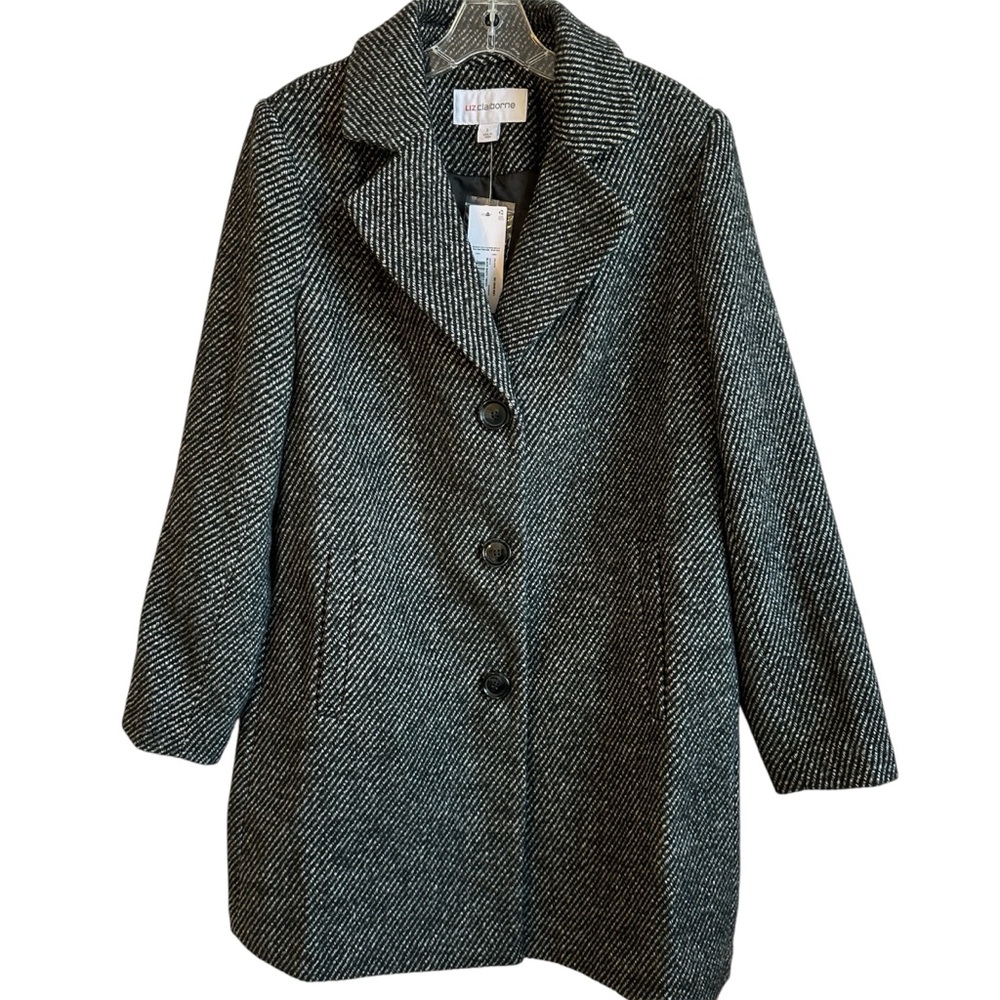 NWT Liz Claiborne Black/White Wool Blend
Coat, size L